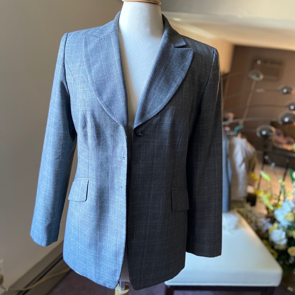 Women’s Pantsuit